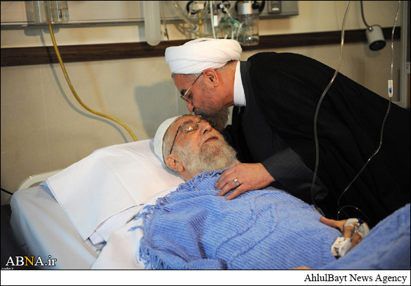 دکتر روحانی از رهبر معظم انقلاب عیادت کرد + تصاویر